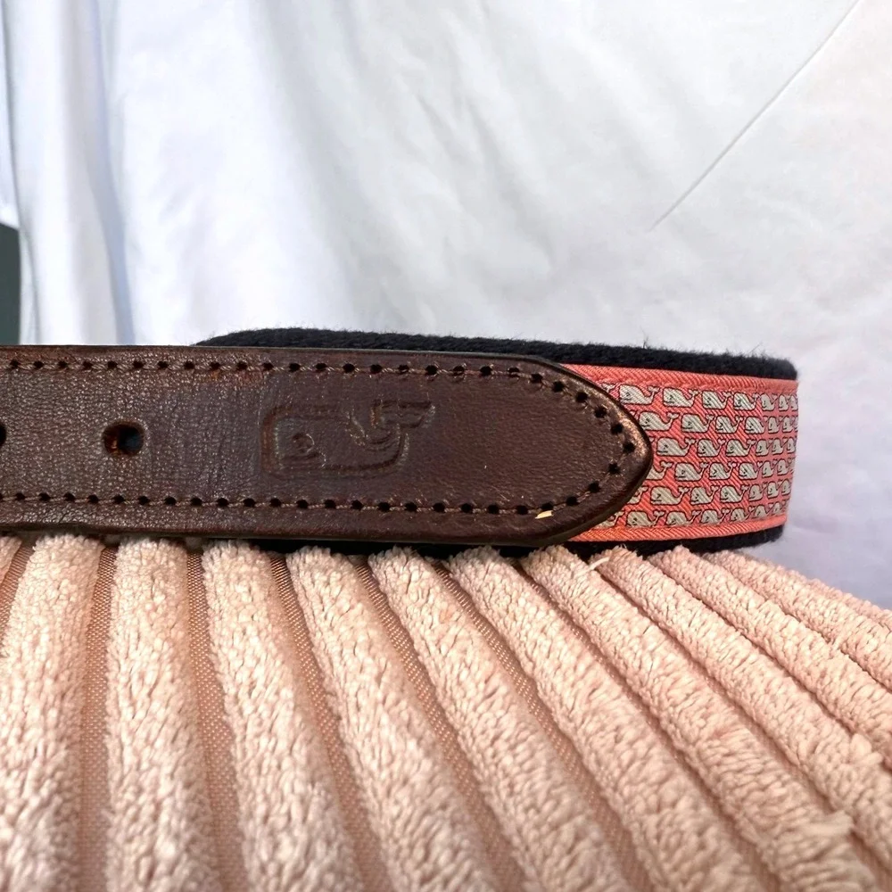 Vineyard Vines Preppy Pink Whale Print Leather Trim Belt Solid Brass Buckle S 26